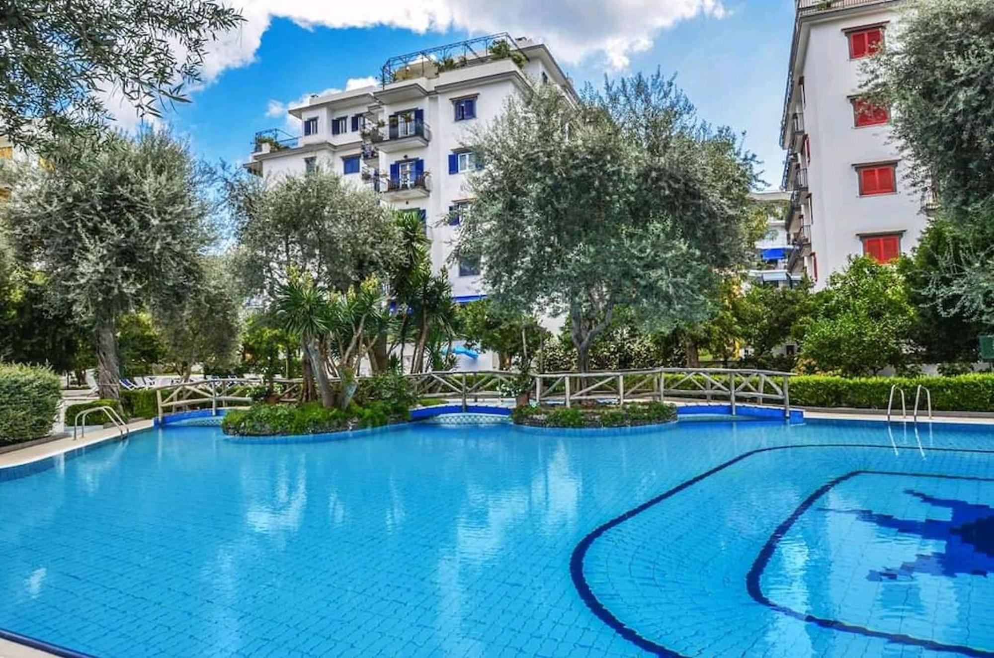 Sorrentovibes - Modern Apartment With Terrace, Swimming Pool&Tennis Exterior foto